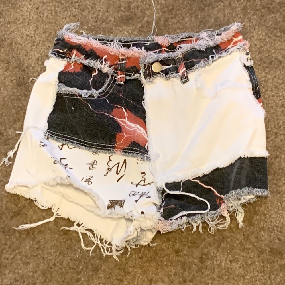 SHEIN lightning shorts